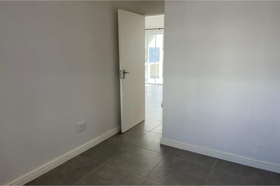 To Let 2 Bedroom Property for Rent in Langeberg Ridge Western Cape